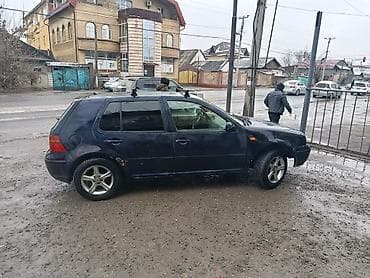 ниссан кубе: Volkswagen Golf: 1999 г., Хэтчбэк — 8