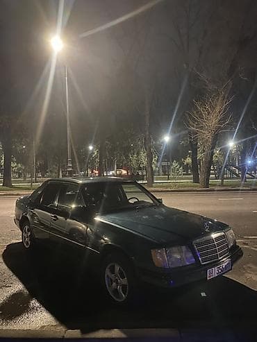 Mercedes-Benz W124: 1995 г., 2.2 л, Механика, Бензин, Седан — 5