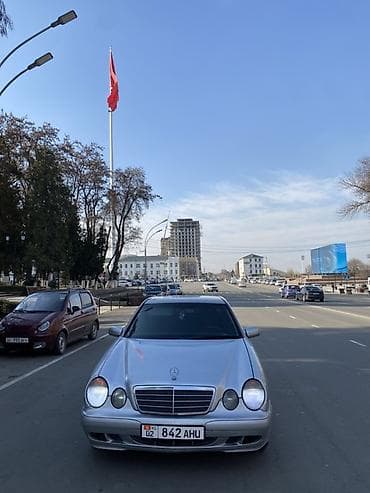 uni 260b: Mercedes-Benz E-Class: 1999 г., 2.2 л, Автомат, Дизель, Седан — 3