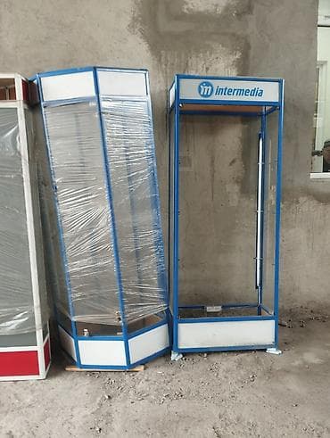 Торговые витрины/стеллажи для демонстрации товаров Описание: -