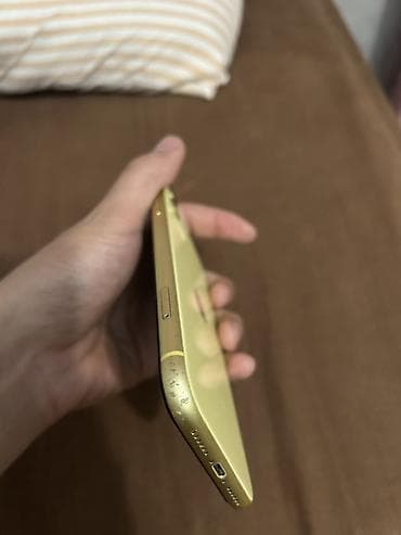 Apple iPhone: IPhone 11, 128 ГБ, Желтый — 2