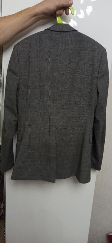 second hend: Продам костюм-тройку,мужской,как новый.Размер 44-46 — 2