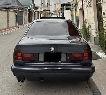 one stop: BMW 5 series: 1994 г., 2.5 л, Механика, Бензин, Седан — 2