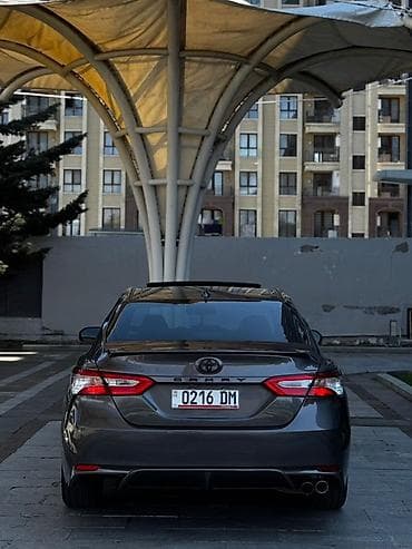 Toyota Camry: 2020 г., 2.5 л, Автомат, Бензин, Седан — 7
