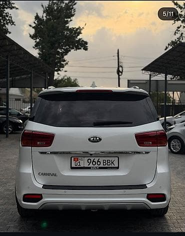 Kia Carnival: 2019 г., 2.2 л, Автомат, Дизель, Минивэн — 5