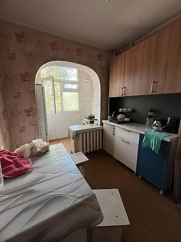 40: 3 комнаты, 64 м², Тунгуч мкр 106 серия, 1 этаж, Требуется ремонт — 10