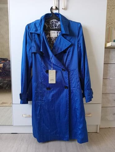 Продается плащ новый 46 размера. цена 600с. покупали из России