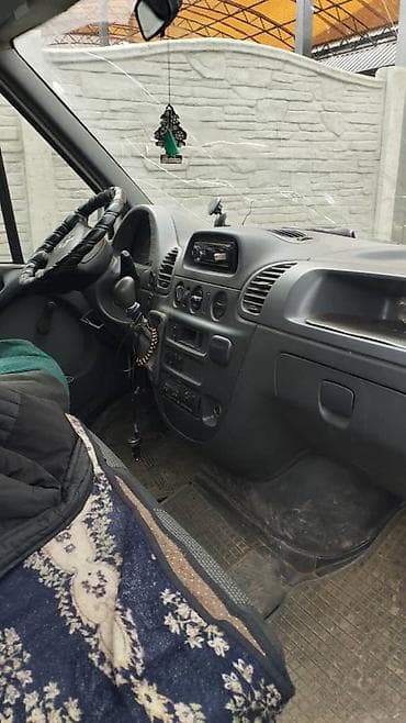 спринтер грузовой на продажу: Mercedes-Benz Спринтер: 2013 г., 2.2 л, Механика, Дизель, Бус — 3