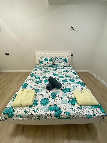 квартиры бишкек ночь: 2 комнаты, Душевая кабина, Постельное белье, Кондиционер — 9