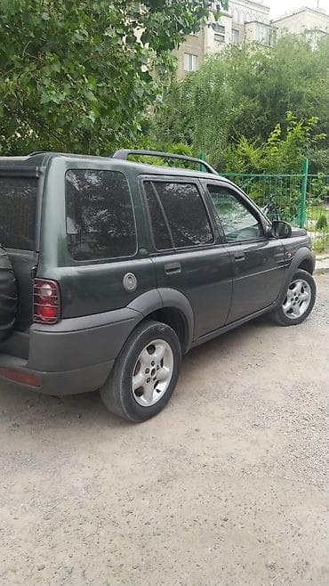 Land Rover Freelander: 1999 г., 1.8 л, Механика, Бензин, Внедорожник