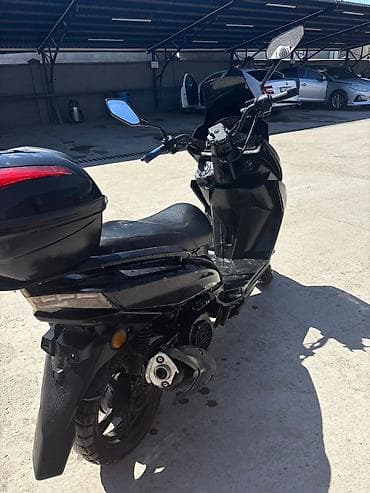 Макси-скутер M8, 150 куб. см, Бензин, Б/у