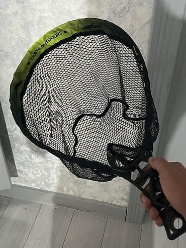 Подсачек для рыбалки + набор зажимов для лески/снастей. Подсачек: -