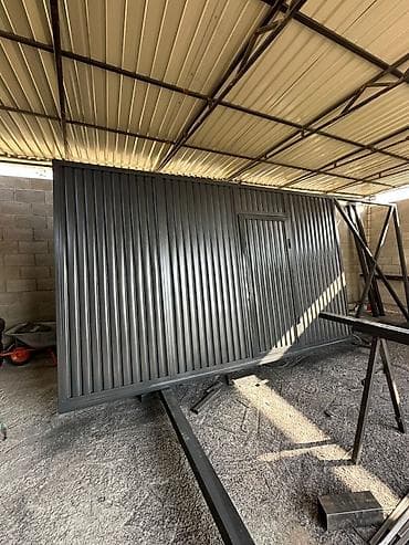 длиная: Откатные и секционные металлические ворота и ограждения под ключ — 8