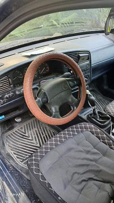 volvo volvo: Volkswagen Passat: 1995 г., 1.8 л, Механика, Бензин, Универсал — 9