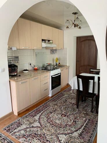 продажа домов аламединский рынок: Полдома, 65 м², 3 комнаты — 3