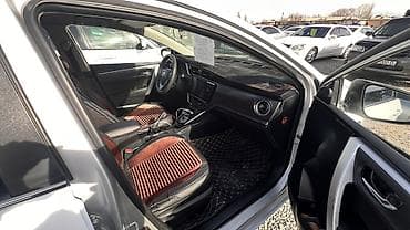 газ собол: Toyota Corolla: 2019 г., 1.8 л, Автомат, Электромобиль, Седан — 2