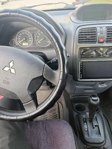 Mitsubishi Space Star: 2000 г., Автомат, Хэтчбэк — 1