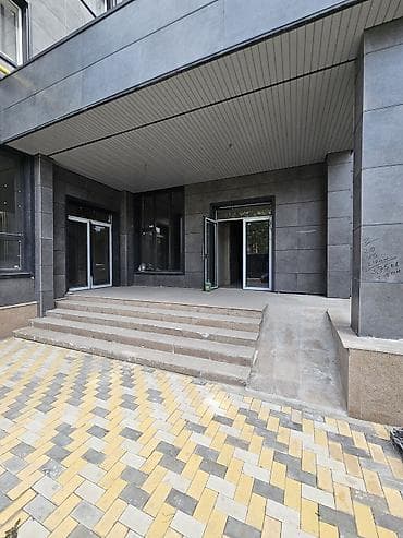 open space: Коммерческое помещение в современном жилом комплексе - Первый этаж — 2
