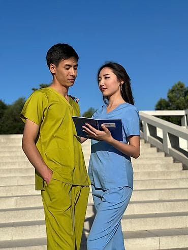 Медтовары: Медицинский костюм (scrubs) унисекс - Комплект: топ с V-образным — 8