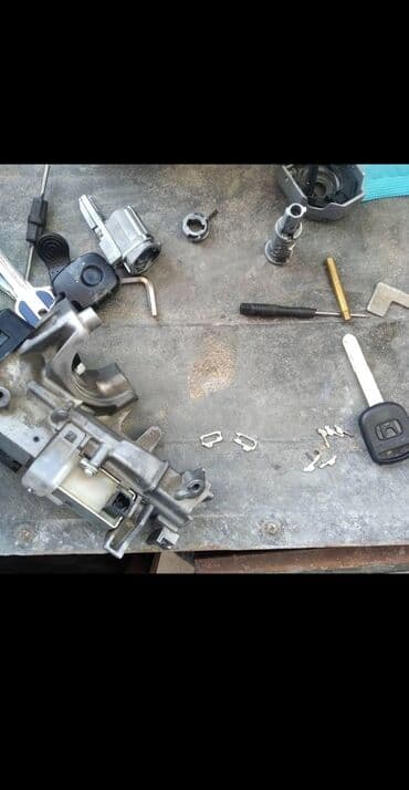 открытый: •. Аварийное вскрытие авто •	Вскрытие замков автомобиля — 7