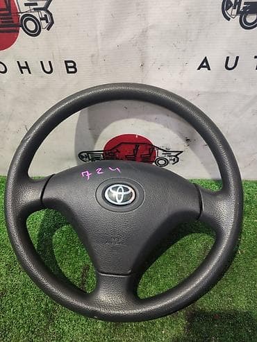 g2 master: Руль Toyota Opa ZCT10, 2002 г.в. (б/у) - Оригинальный трехспицевый — 1