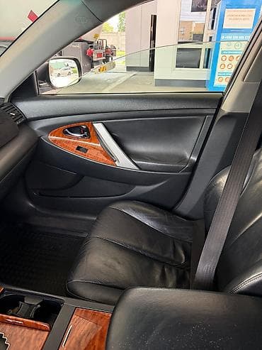 Транспорт: Toyota Camry: 2008 г., 3.5 л, Автомат, Бензин, Седан — 6