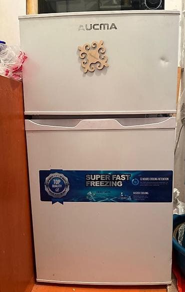 Холодильник AUCMA, двухкамерный (верхняя морозильная камера, нижнее