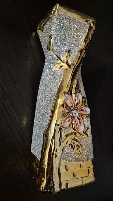 вазы дордой: Ваза декоративная, высота 25 см. Прямоугольная форма с легким изгибом — 2