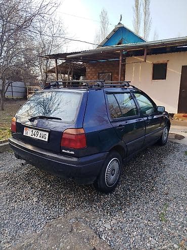 m5 e60: Volkswagen Golf: 1993 г., Ручные, Бензин, Хэтчбэк — 3