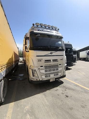 Тягач, Volvo, 2018 г., Шторный — 2