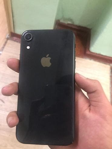 Apple iPhone: IPhone Xr, 128 ГБ, Черный, 68 % — 2