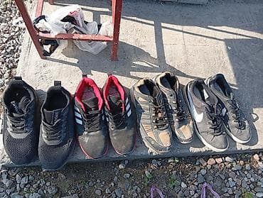 stan smith: Кроссовки отдам все за 1000!состояние норм! — 2