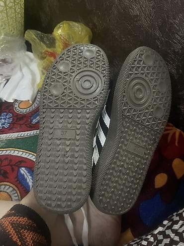 Кроссовки в стиле Adidas Samba, размер 37. - Цвет: черный верх с