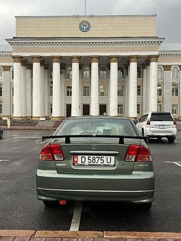 Honda Civic: 2004 г., 1.7 л, Автомат, Бензин, Седан — 3