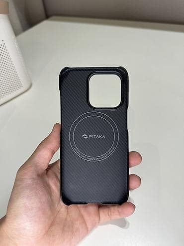 карбоновый чехол: Чехол PITAKA MagEZ Case iphone 14 pro (серия с центральной мозаичной — 2
