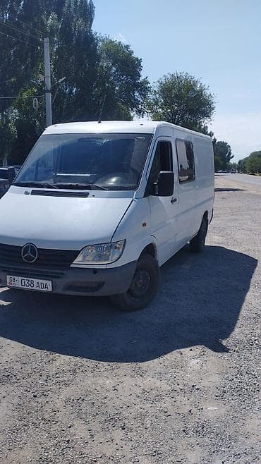эстима кузов: Легкий грузовик, Mercedes-Benz, Б/у — 1