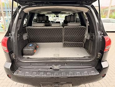 sequia: Toyota Sequoia: 2010 г., 5.7 л, Автомат, Бензин, Внедорожник — 9