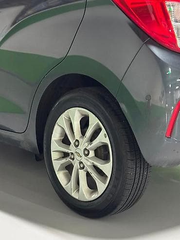 Продажа авто: Chevrolet Spark: 2019 г., Автомат, Бензин, Хэтчбэк — 8