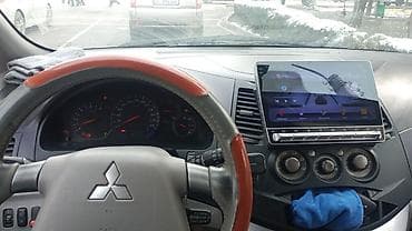 митсубиши спейс стар: Mitsubishi Grandis: 2008 г., 2.4 л, Автомат, Газ, Минивэн — 2