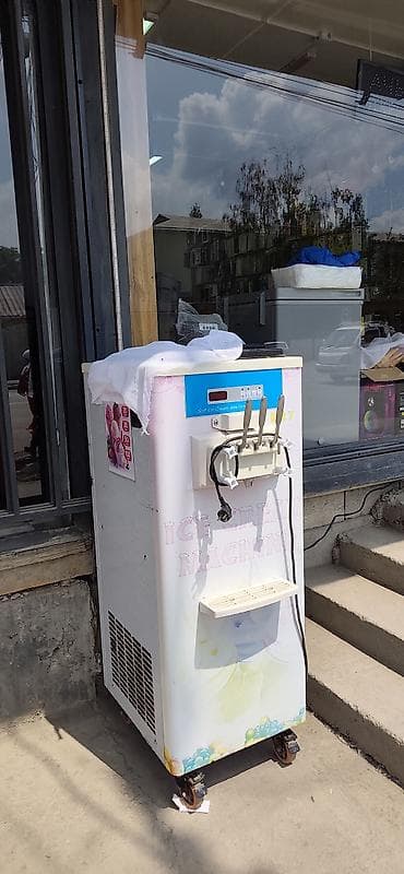 холодильные оборудование: Мороженица (soft ice cream machine) напольная, модель E27. - Тип — 1