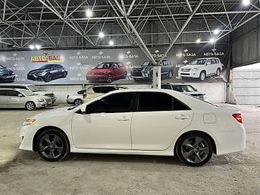 чехлы для камри: Toyota Camry: 2014 г., Автомат, Бензин, Седан — 5
