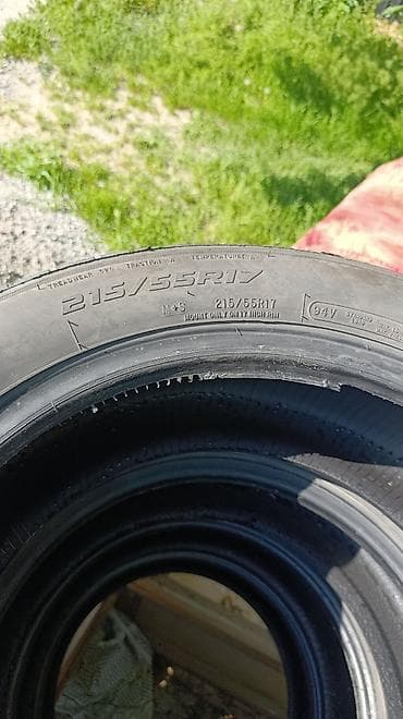 Комплект автомобильных шин 215/55 R17 - Размер: 215/55 R17 - Индекс