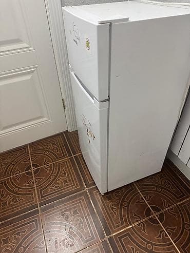 сколько стоит раскладушка телефон: Компактный двухкамерный холодильник белого цвета. Характеристики и — 1