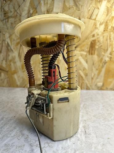 Бензонасос Mazda 2004 г., Б/у, Оригинал, Япония at lalafo.kg Бензонасос Mazda 2004 г., Б/у, Оригинал, Япония