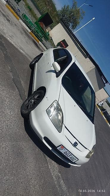 Honda Civic: 2000 г., 1.5 л, Вариатор, Бензин, Хэтчбэк — 1