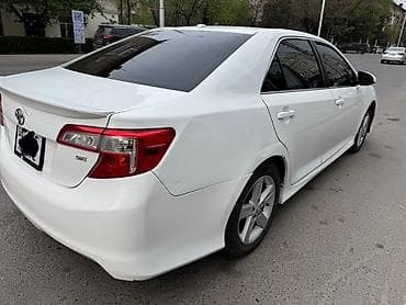 step 2: Toyota Camry: 2012 г., 2.5 л, Седан — 4