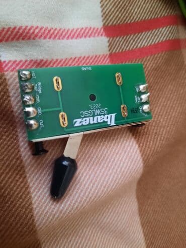 оборудование для парикмахера: Курсы игры на гитаре, укулеле, электрогитаре. Наладка, ремонт — 7