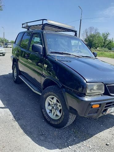 Nissan Terrano II: 1996 г., 2.4 л, Механика, Бензин — 3