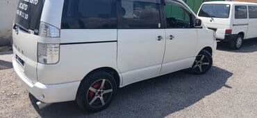муравейник машина: Toyota Voxy: 2002 г., 2 л, Бензин, Минивэн — 9