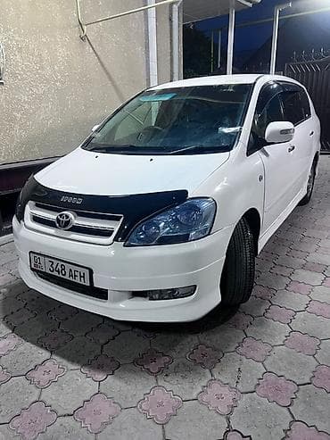 ipsum: Toyota Ipsum: 2003 г., 2.4 л, Минивэн — 1
